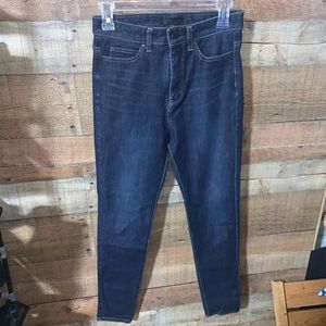 Uniqlo Skinny Blue Jeans Denim 26x26 High Waist